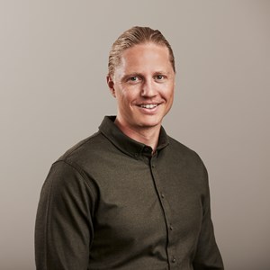 Charlie Thomsen Charlie Thomsen